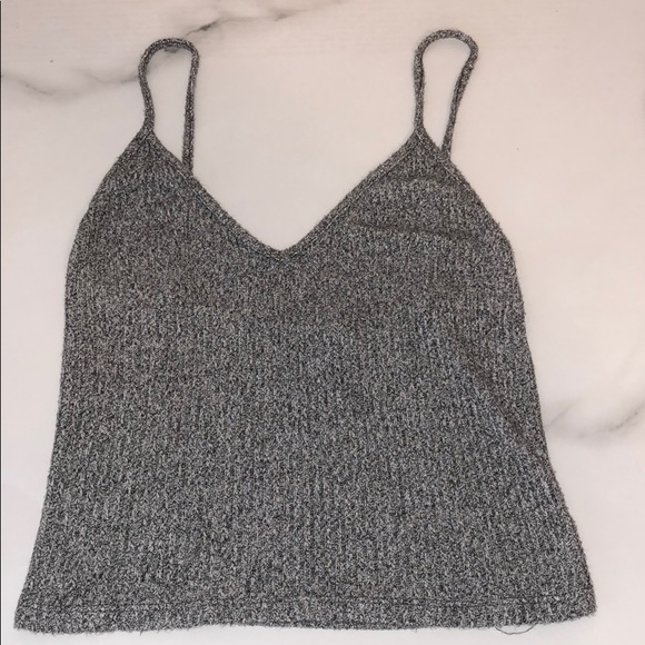 Brandy Melville Tops - Brandy Melville Crop Top Brandy Melville Tops - Brandy Melville Crop Top